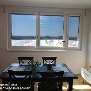https://modern-apartment-bei-u-bahn-simmering.vienna-besthotels.com